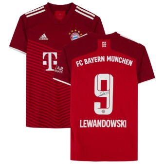 Robert Lewandowski Red Bayern Munich Autographed adidas 2021-22 Jersey