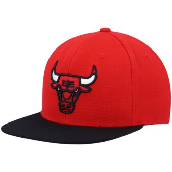 Men's Mitchell & Ness Red/Black Chicago Bulls Team Two-Tone 2.0 Snapback Hat